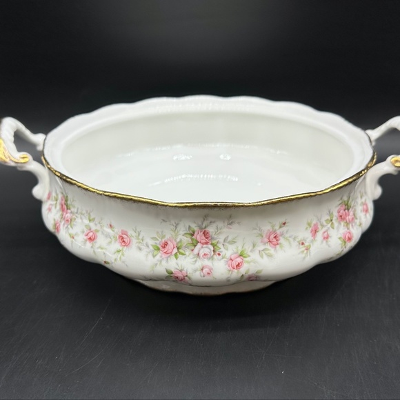 Paragon Victoriana Rose Serving Bowl Bone China England No Lid - Picture 1 of 5